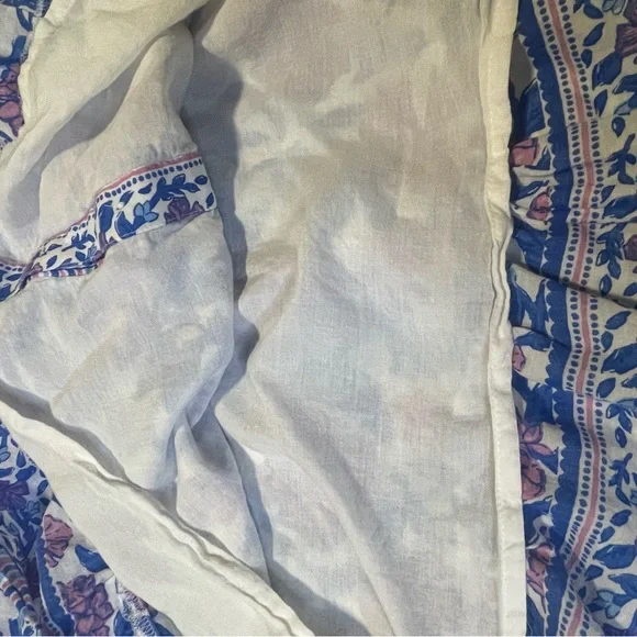 Vineyard Vines
Hydrangea Floral Tank Top - Picture 10 of 11